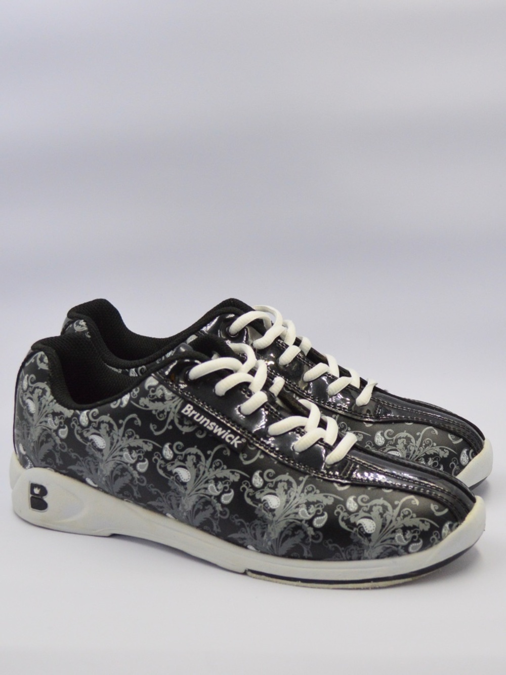 Brunswick Patty Women's Bowling Shoe Black White Paisley Floral Lace Up Size 7
